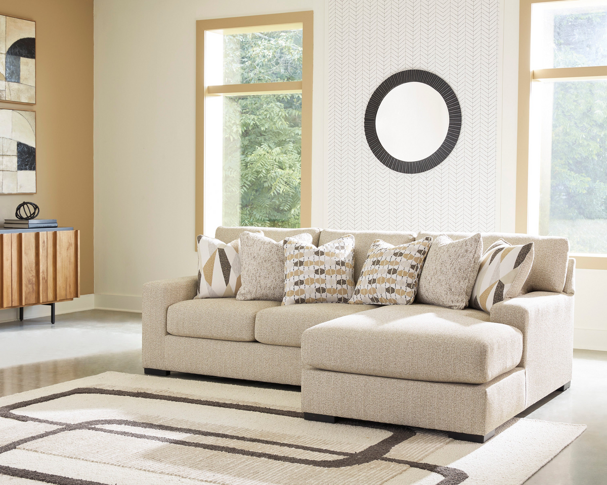 Laurelgrove 2-Piece Sectional Sofa with Right Facing Chaise