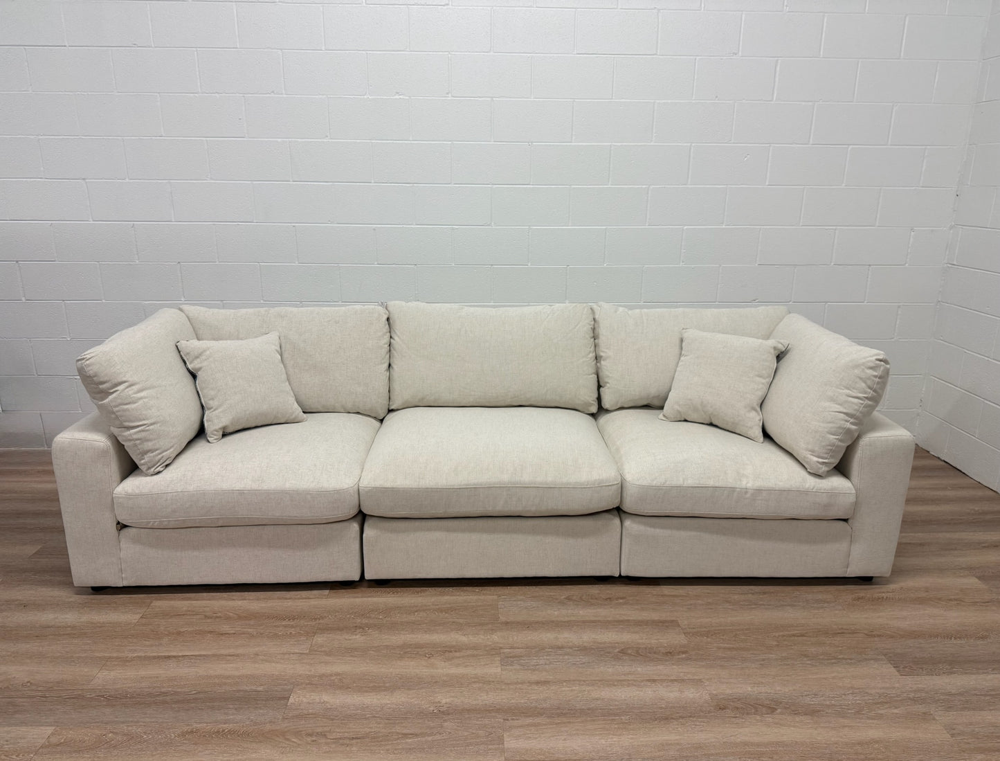 Serene Modular Sectional
