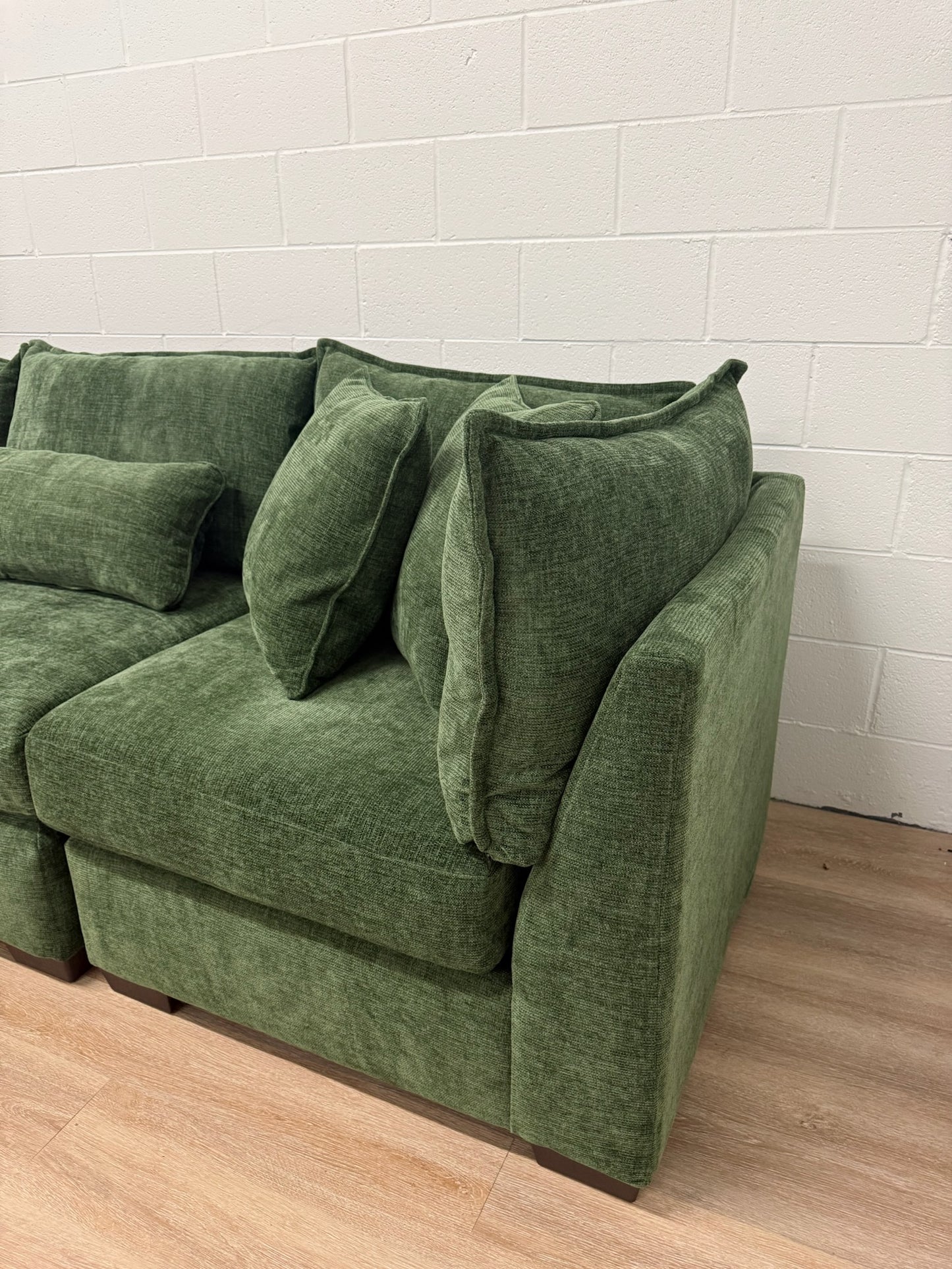 The Dawson 2-Piece Sectional Sofa with Chaise Lounge