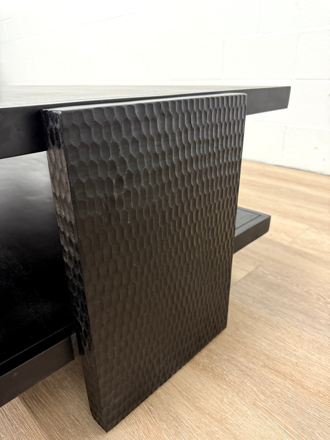 Arterior’s Home Aiden Cocktail Table