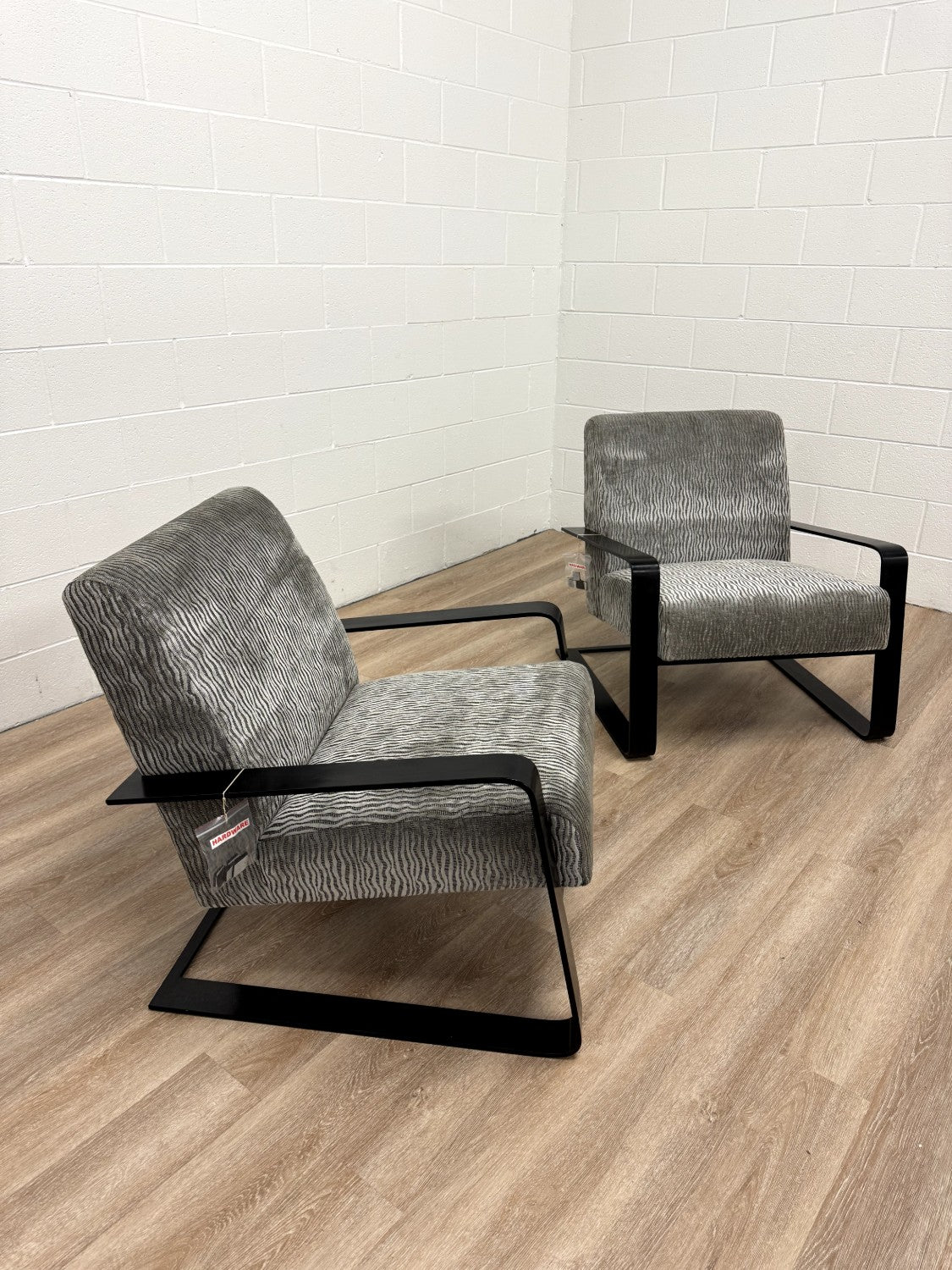 Arterior’s Home Torcello Chair Lichen Velvet Set